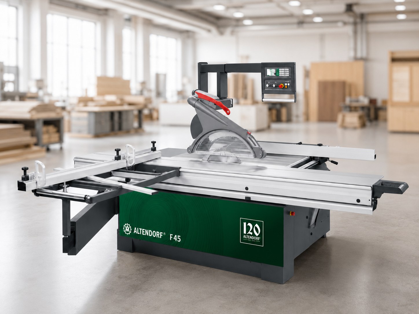 Altendorf F 45 Jubiläums-Edition mit grünem Frontdesign und 120-Jahre-Emblem in einer hellen Schreinerei