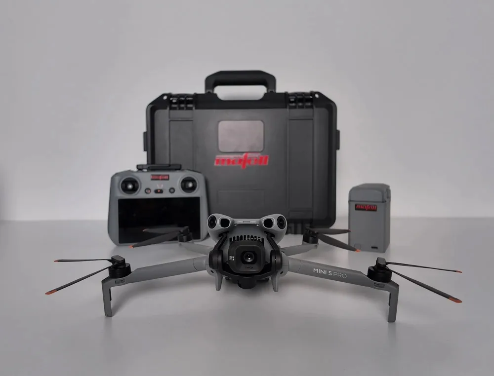 Mafell Drohnen-Set mit DJI Mini 5 Pro, Controller und Koffer für das digitale Dachaufmaß