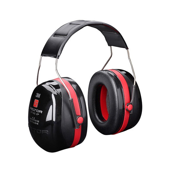 Schutzausr&uuml;stung