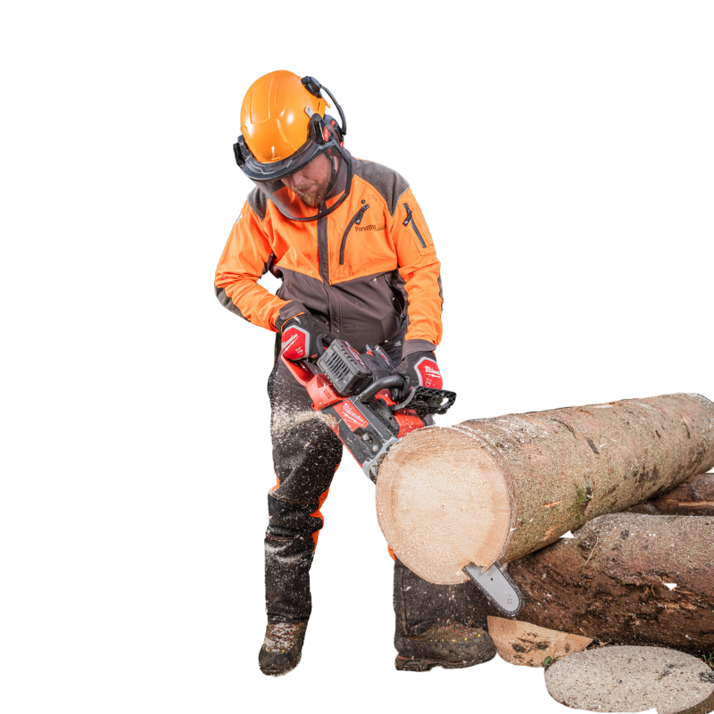 GaLa-Bau Profi mit Milwaukee M18 FUEL Kettensäge – BIG RED TRUCK TOUR 2026 Memmingen Allgäu